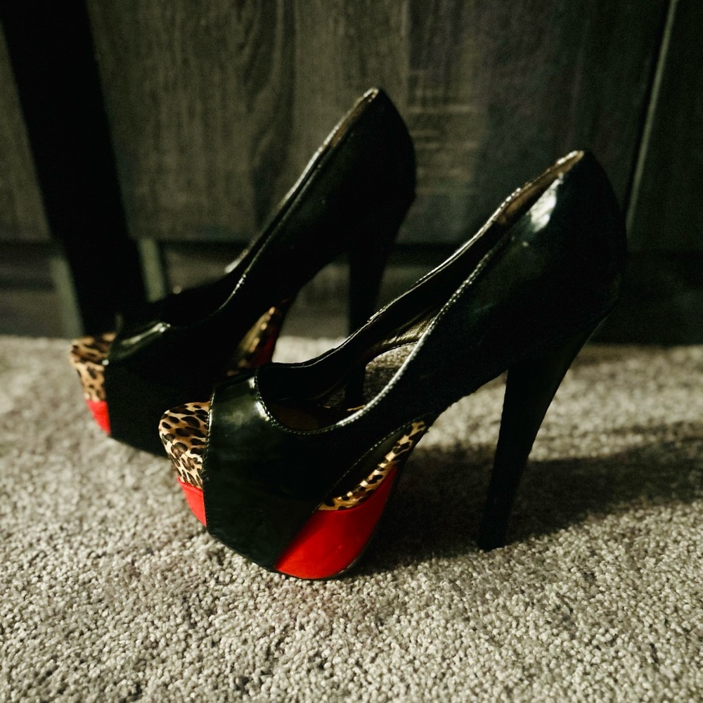 Shoe Republic LA Black and Red Platform Heels (Never worn—slightly scratched)